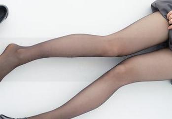 紧急企划 – 小恩的红裙图片，分享一下，满足你的好奇心吧