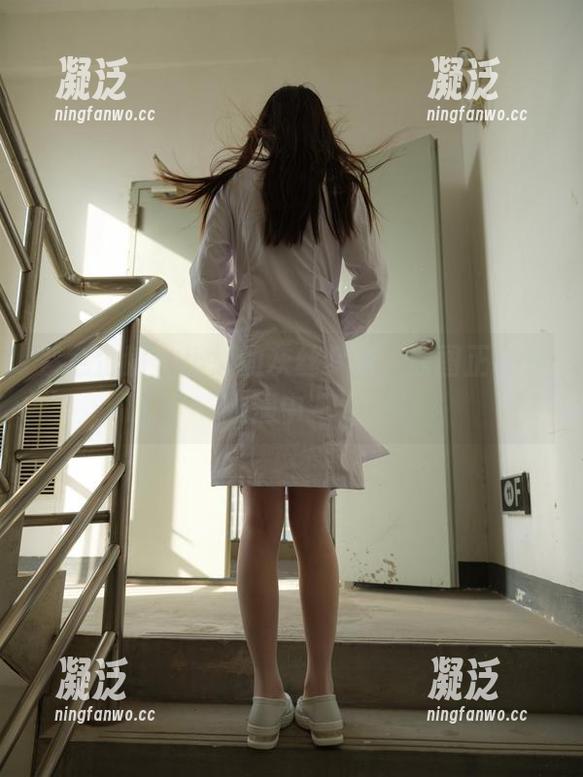 紧急企划-小恩 紧急企划 - 小恩的灰丝梦游,原图正在懵逼中~