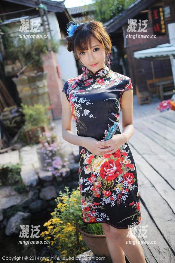 美媛馆-Love陆瓷 美媛馆 - 那个原图里的Love陆瓷连衣裙,我眼神都飘了,随便再看几眼也不够!最新又有多少惊喜?
