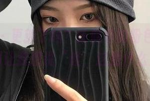 微密圈 – 更新了吗？陈佩奇的粉色图集，色彩到让我想说“哇，这是什么鬼”！
