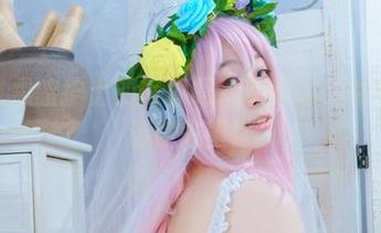 你见过黑暗护士的写真吗？陌陌咕咕咕可不会让你失望！