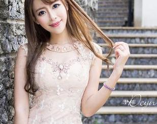 青豆客 – 直接下载徐妍馨Mandy全集，夏天的每一张都像在外面烤肉，强烈的对比!