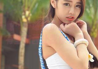 青豆客 – 嗯……谭晓彤的全套少女图集里，有些东西让我停下脚步。
