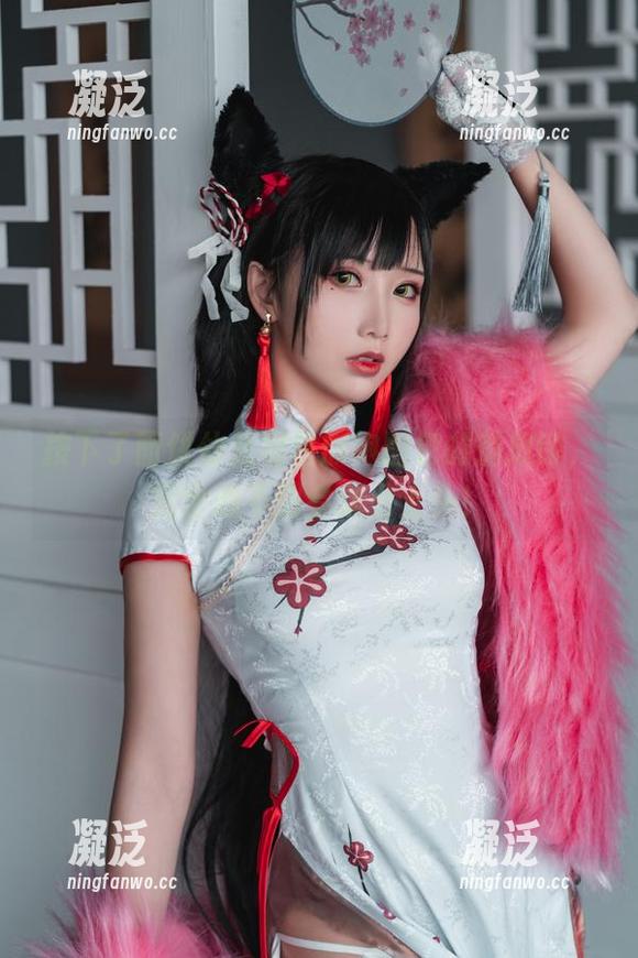 面饼仙儿 按下了面饼仙儿初音旗袍图包的播放键,完全想不到会这么上头!