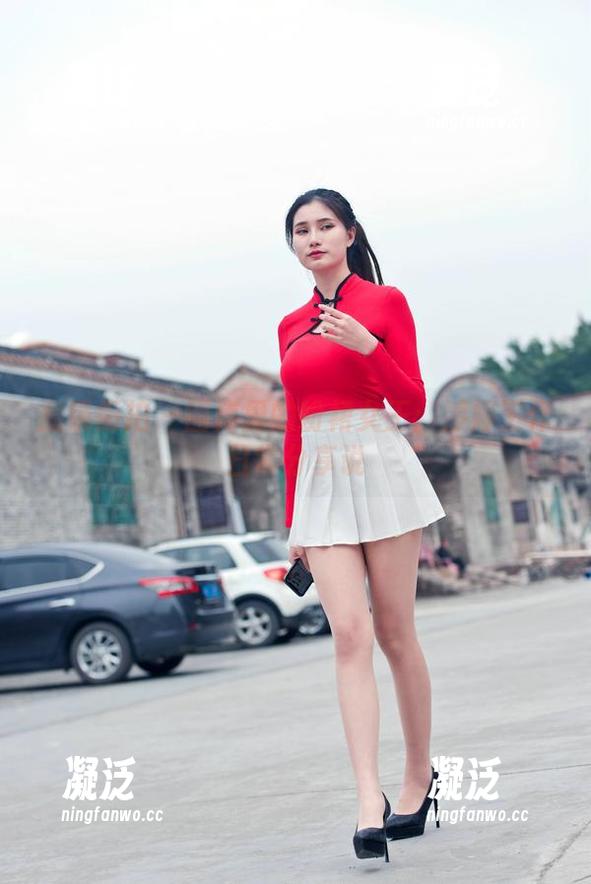 魔镜街拍-婷婷 魔镜街拍 - 图库里的粉裙女王:婷婷工作日常分享说